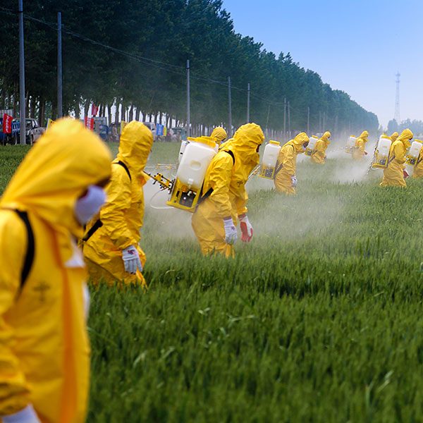 Spraying-Crops_001